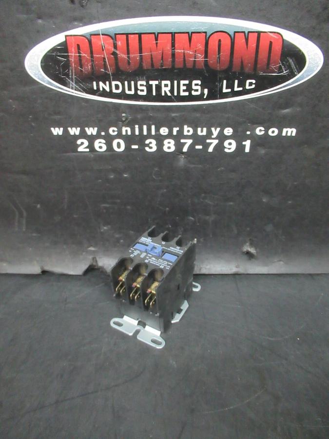 Used HOMER CONTACTOR XMC0-403-FBBC00F012 HN53CD115 600 VAC 40 AMP COIL: 110/120 VOLT
