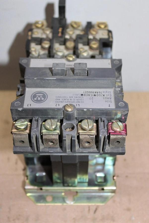 Used WESTINGHOUSE NEMA STARTER A200MICACDM NEMA 1 27 AMP 600 VAC 3-PHASE 10 HP