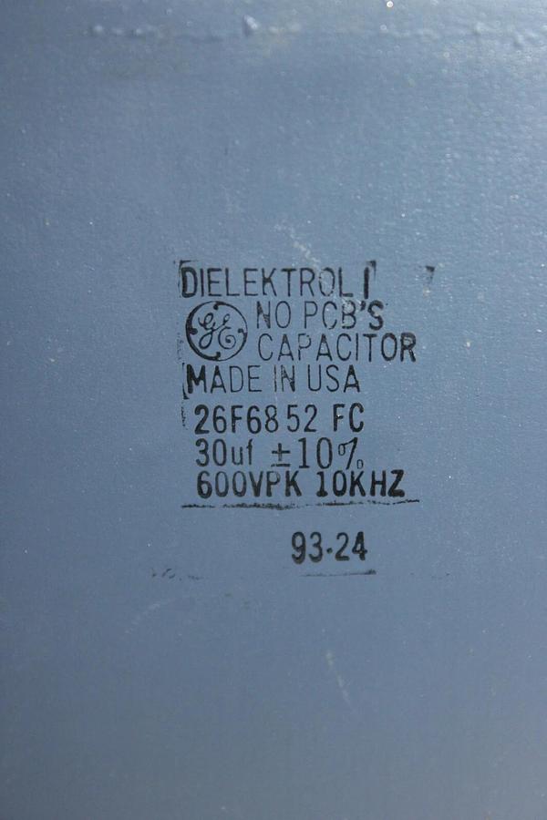Used GENERAL ELECTRIC DIELEKTROL I CAPACITOR 26F6852FC 30 uF 600 VPK