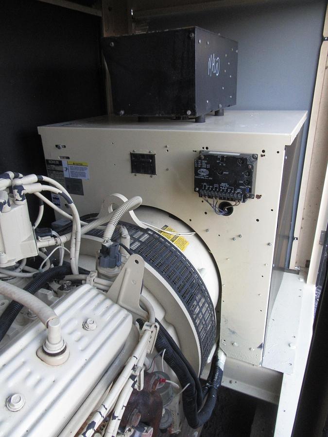 Used 60 KW PROPANE / NAT GAS GENERATOR KOHLER 120/240V 45RZG ENCLOSED VIDEO