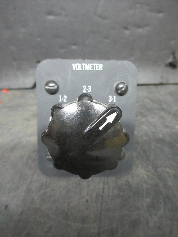 Used ELECTROSWITCH SERIES 31 CONTROL SWITCH 3104C 3-PHASE 125-600 VAC 10-3 AMP