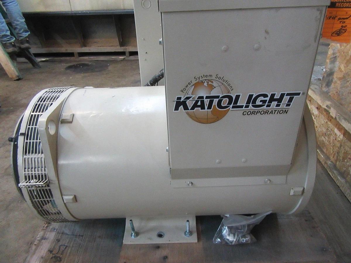 Used 85 KW KATOLIGHT GENERATOR HEAD SINGLE PHASE 3/11.5 GENERATOR CONTROLLER, BREAKER