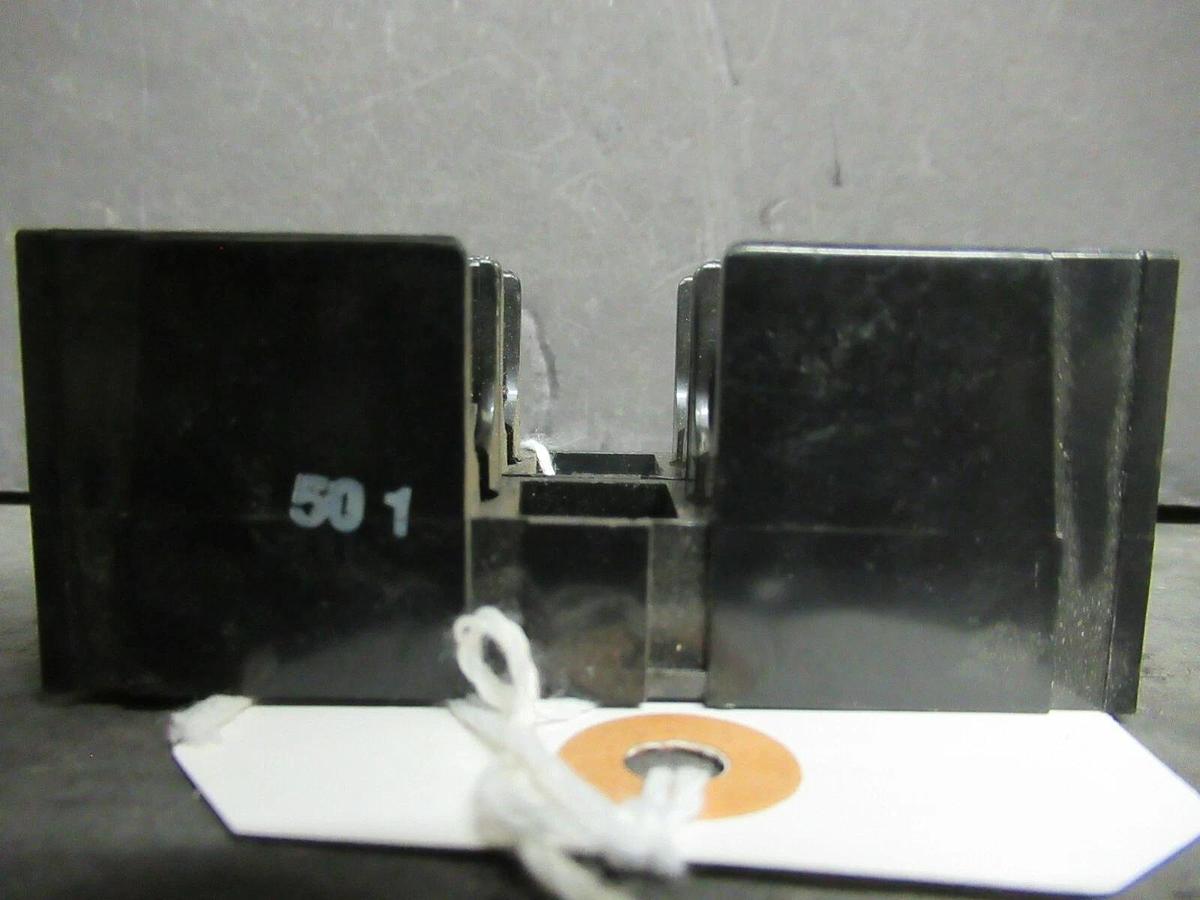 Used LITTELFUSE FUSE LUG SET LR60030C2SQ 600 VOLTS 30 AMP **WARRANTY INCLUDED!**