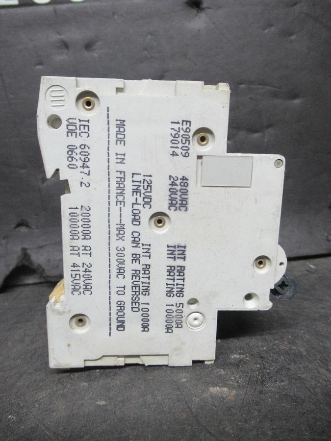 Used MERLIN GERIN THREE POLE BREAKER 24449 MULTI 9 C60N 10A-TYPE C 480 VAC