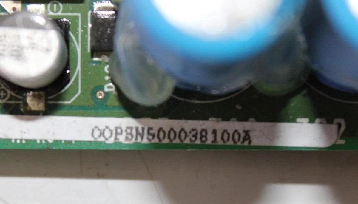 Used CARRIER HVAC MICROPROCESSOR BOARD CEPL130403-02-R W/ CEPL130517-01