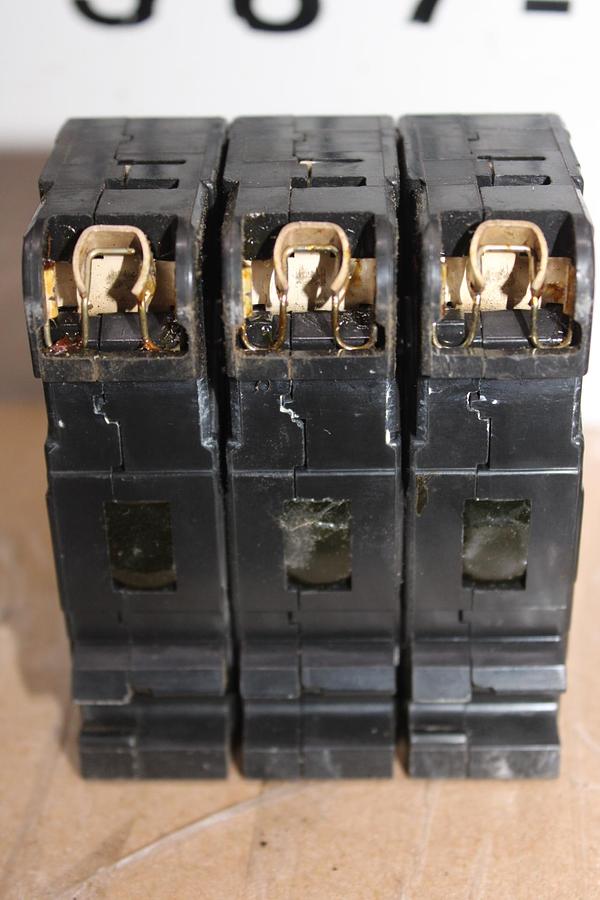 NEW SURPLUS SQUARE D I-LINE CIRCUIT BREAKER PJA36100U33A 1000 AMP 600 VAC 3-POLE