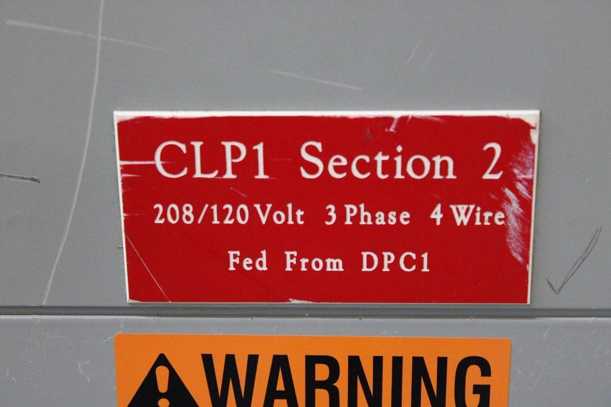 Used GENERAL ELECTRIC SERVICE PANELBOARD AB43B 225 AMP 208Y/120V 3-PHASE NEMA 1