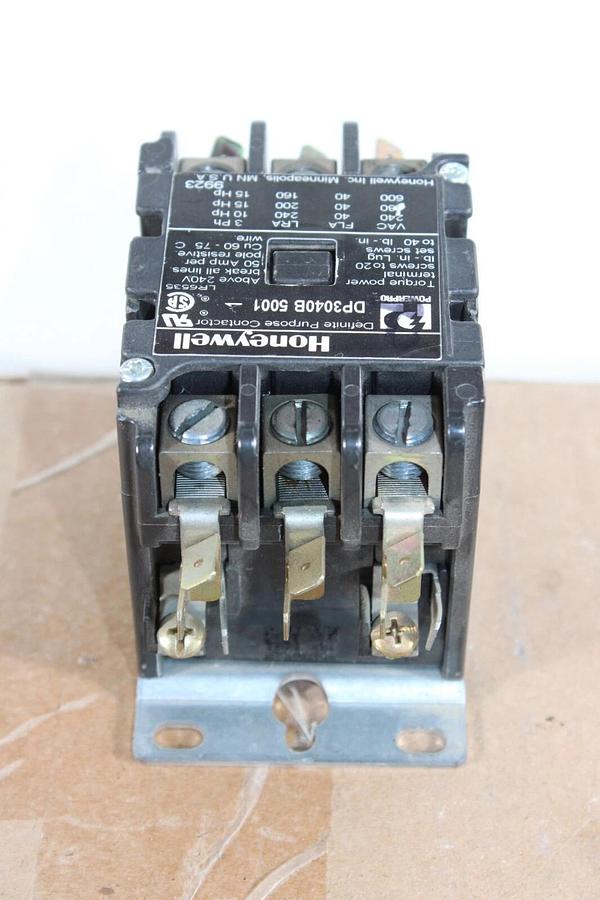 Used HONEYWELL CONTACTOR DP3040B-5001 600 VAC 40 AMP 15 HP COIL: 120V *WARRANTY*