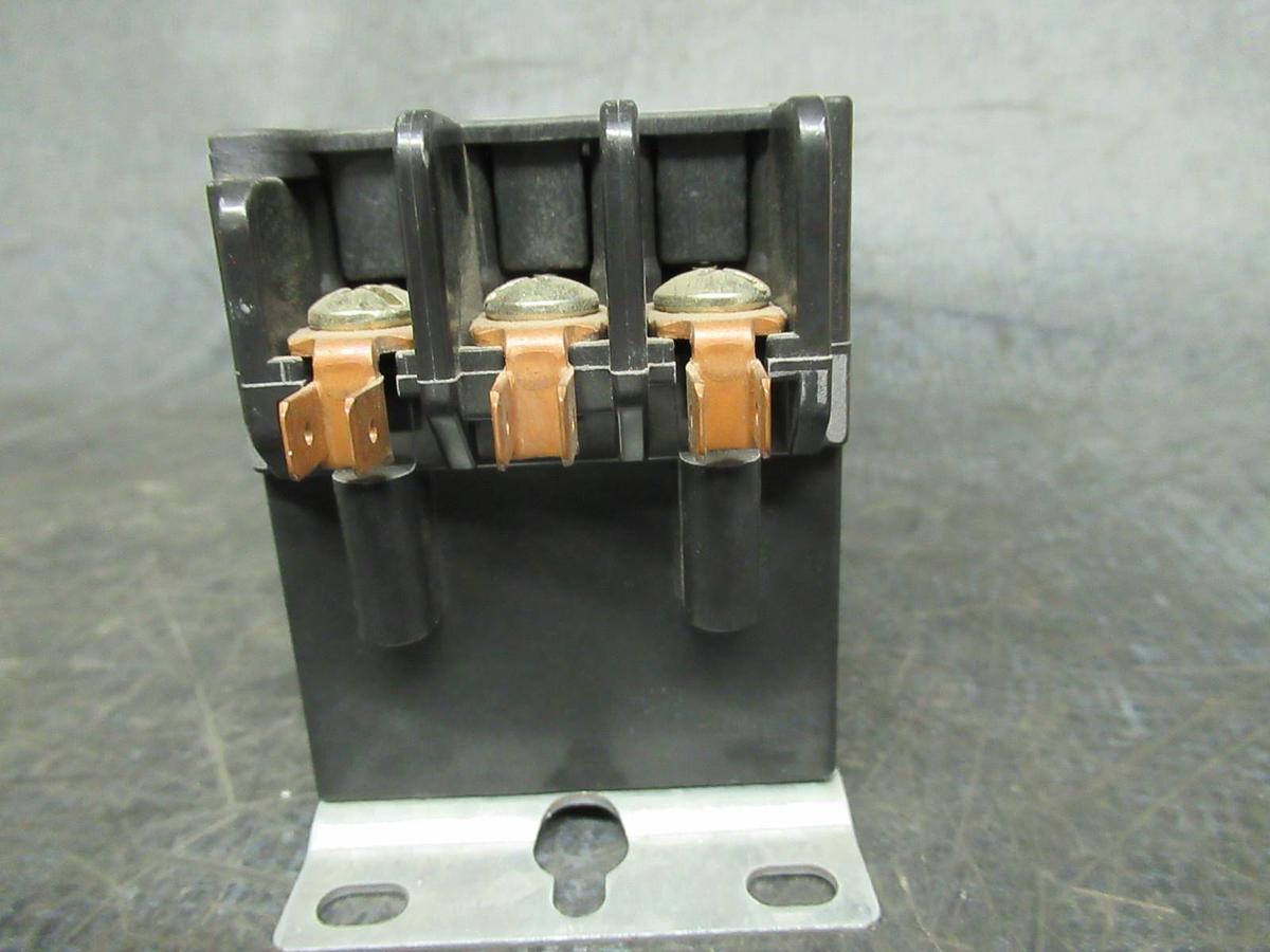 Used (1) SIEMENS CONTACTOR 42BF35AF 600V 30A 40A/RES 15HP COIL: 120V *WARRANTY*