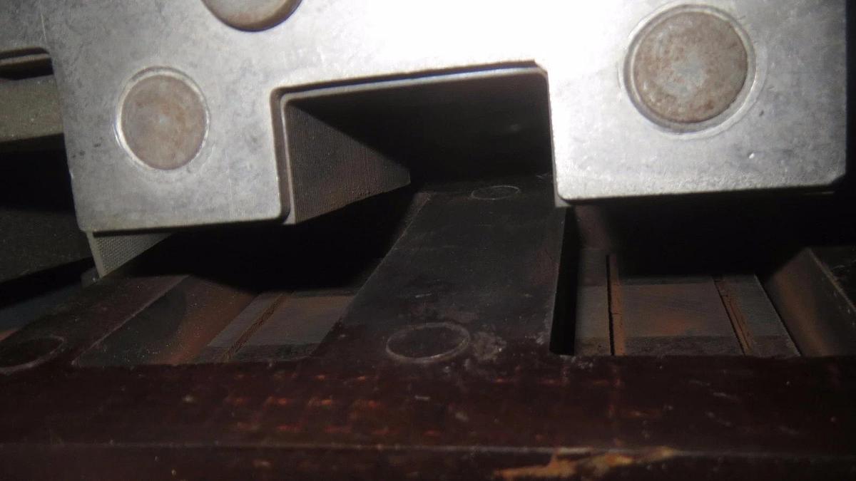 Used CUTLER-HAMMER CONTACTOR C10JN3 NEMA SIZE 6 540 AMP 600 VAC 3-POLE 3-PHASE