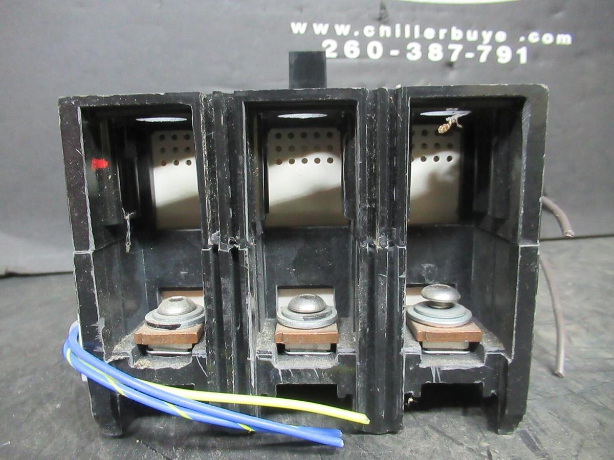 Used SQUARE D BREAKER KHF3620022DC2315 200 AMP 500 VDC W/ UNDERVOLTAGE TRIP AND AUX