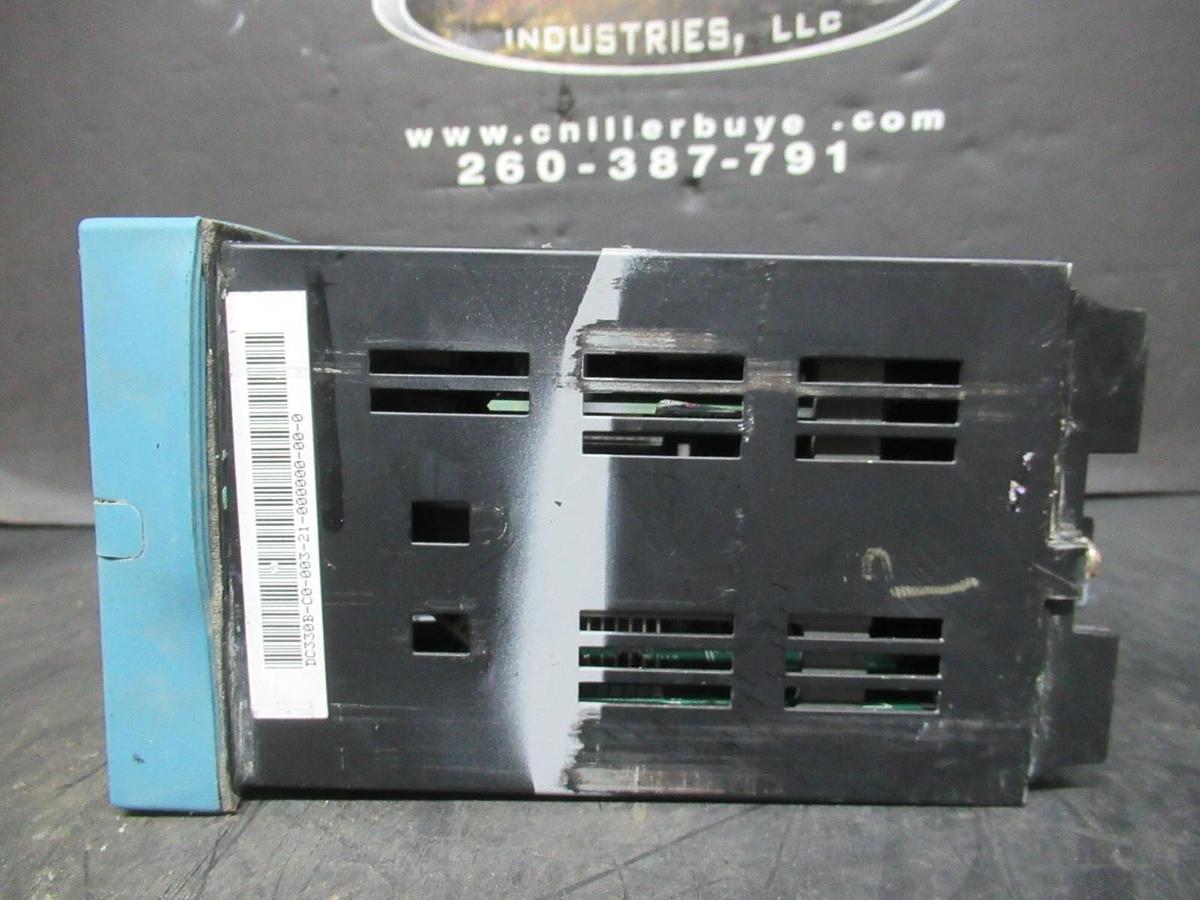 Used HONEYWELL BURNER CONTROL KEYBOARD DISPLAY UDC3300 DC330B-C0-003-21-000000-00-0