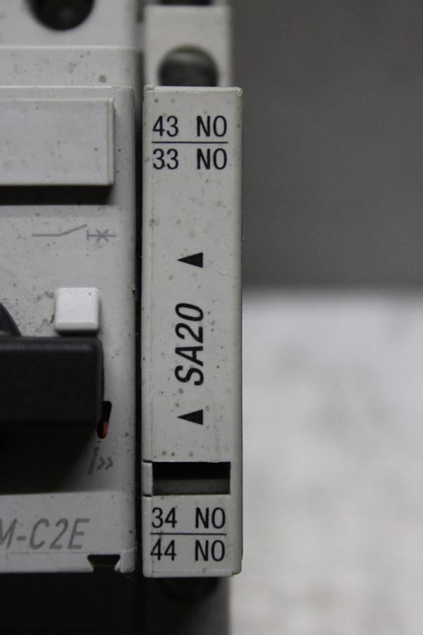 Used ALLEN BRADLEY MANUAL MOTOR STARTER 140M-C2E-B63 600 VAC 3-POLE 4 TO 6.3 AMP