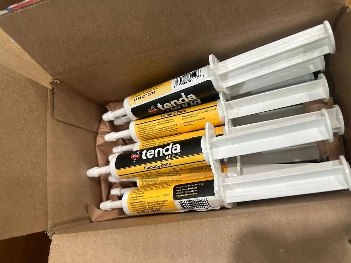 Used New! Tenda B-CALM CALMING PASTE 30 cc For horses horse Manage stress & focus