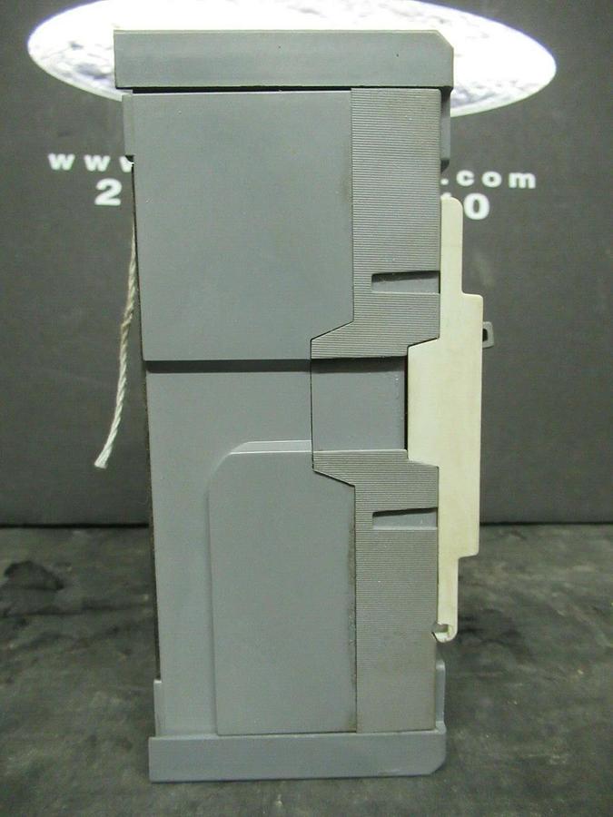 Used 30 AMP LS / MEC MCCB BREAKER ABS 33B 600 VAC 3 POLE **WARRANTY INCLUDED**