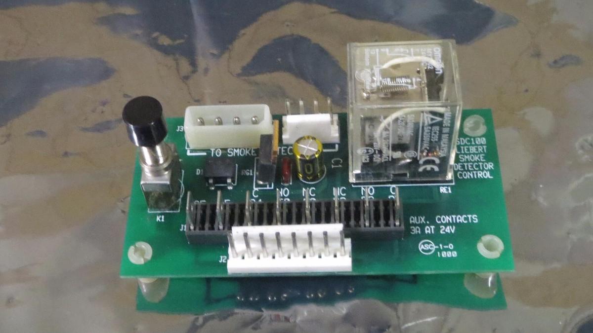 Used LIEBERT SMOKE DETECTOR CONTROL CIRCUIT BOARD  MODEL: SDC100 **WARRANTY**