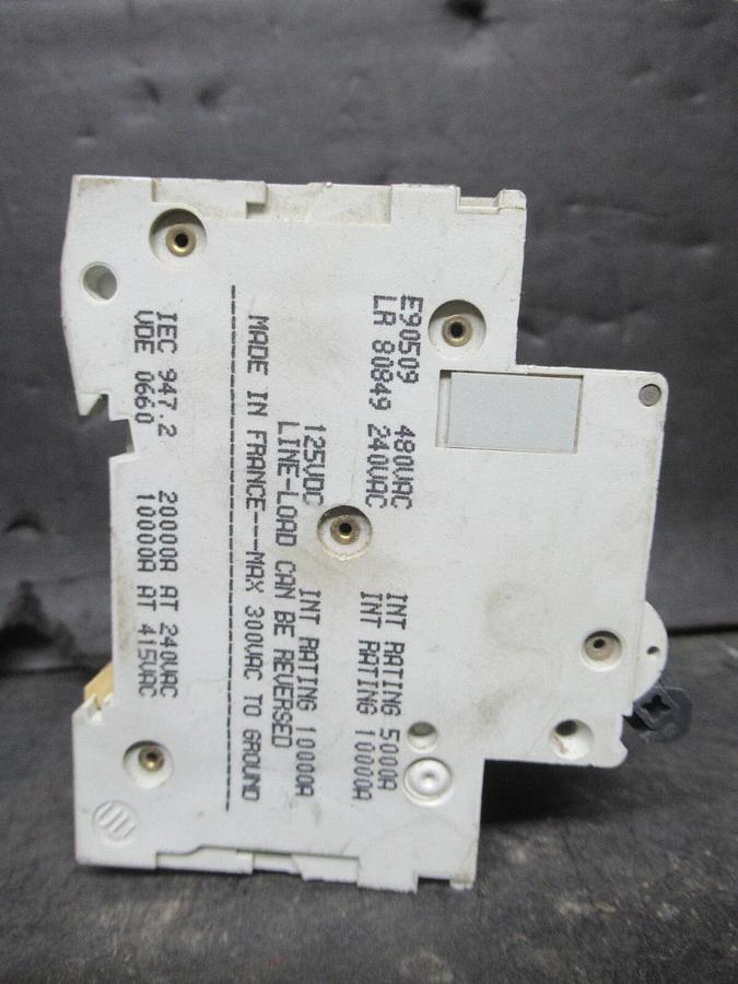 Used MERLIN GERIN TWO POLE BREAKER 24524 MULTI 9 C60N 16A-TYPE D 480 VAC