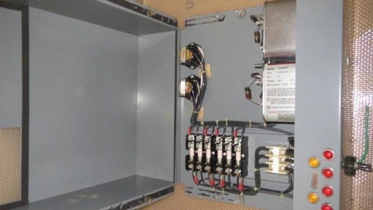 Used MYRON ZUCKER CAPACITOR CALMOUNT SERIES, KVAR 20, 480 V, 3 PHASE -- KIM43020-3