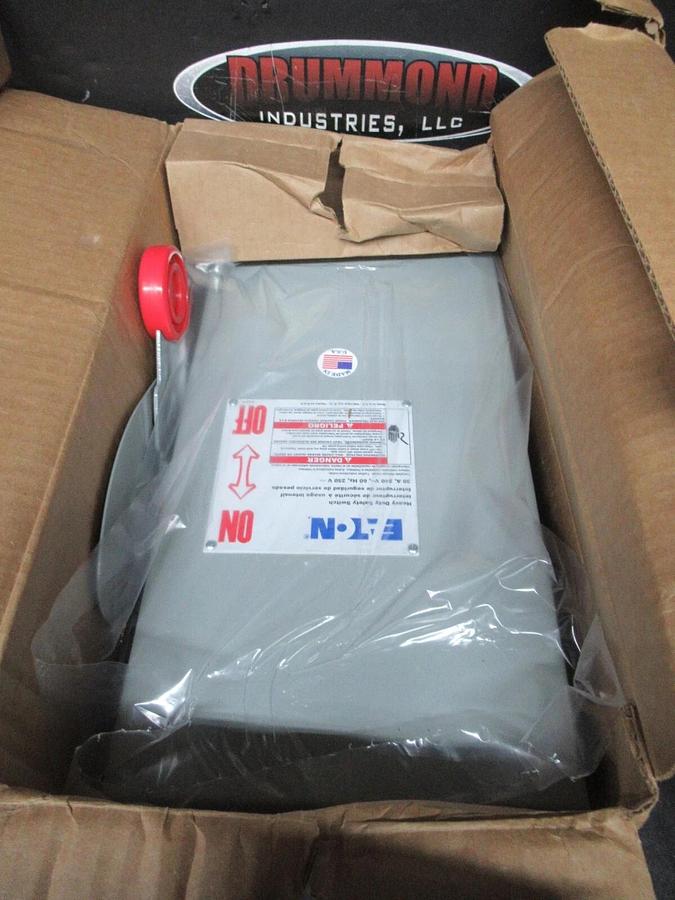 NEW IN BOX EATON HEAVY DUTY SAFETY SWITCH DH221FGK 30 AMP 240 VAC 7.5 HP 2-POLE