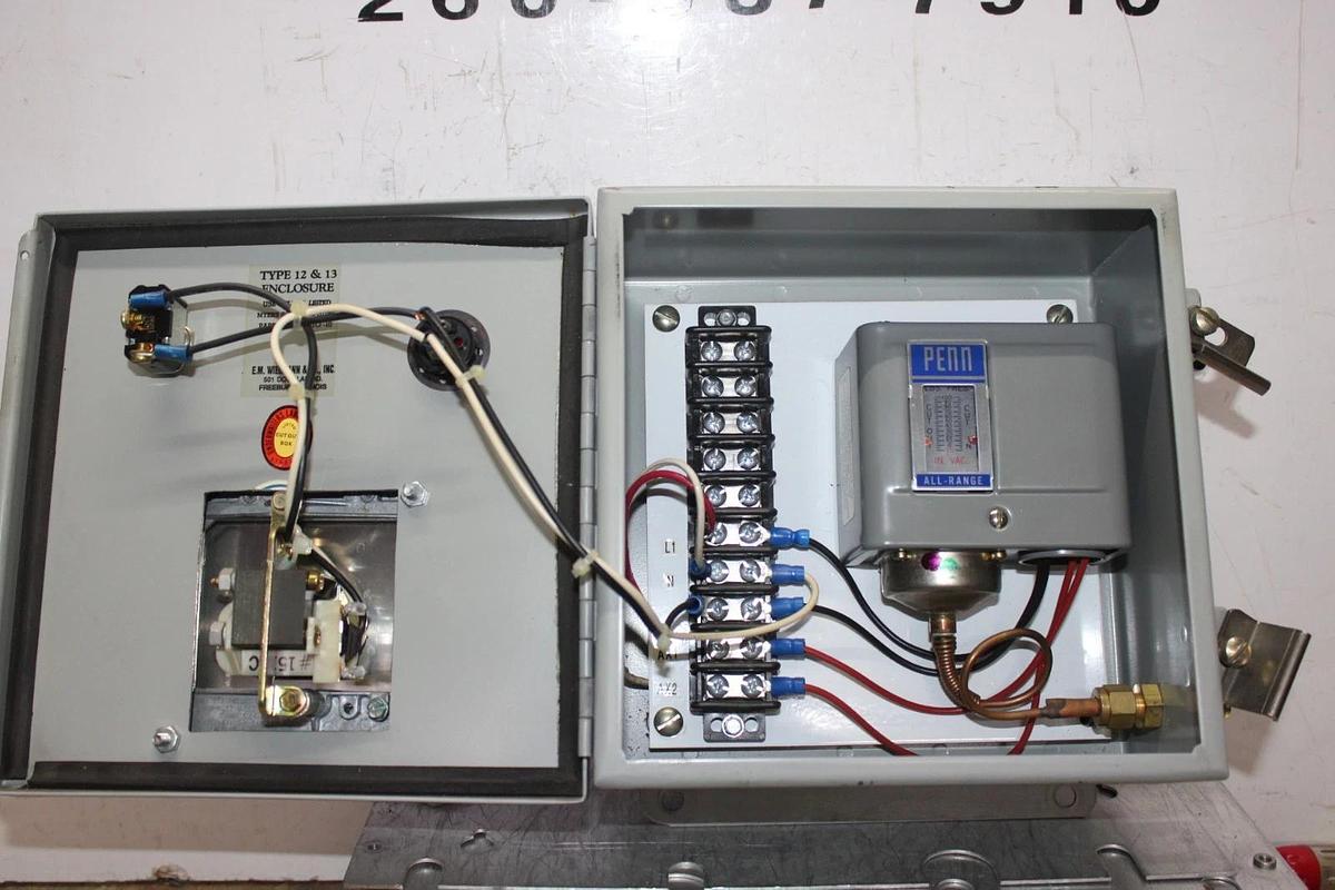 Used FEDERAL SIGNAL VIBRATONE HORN ENCLOSED ALARM SYSTEM 350 120 VOLT 0.18 AMP