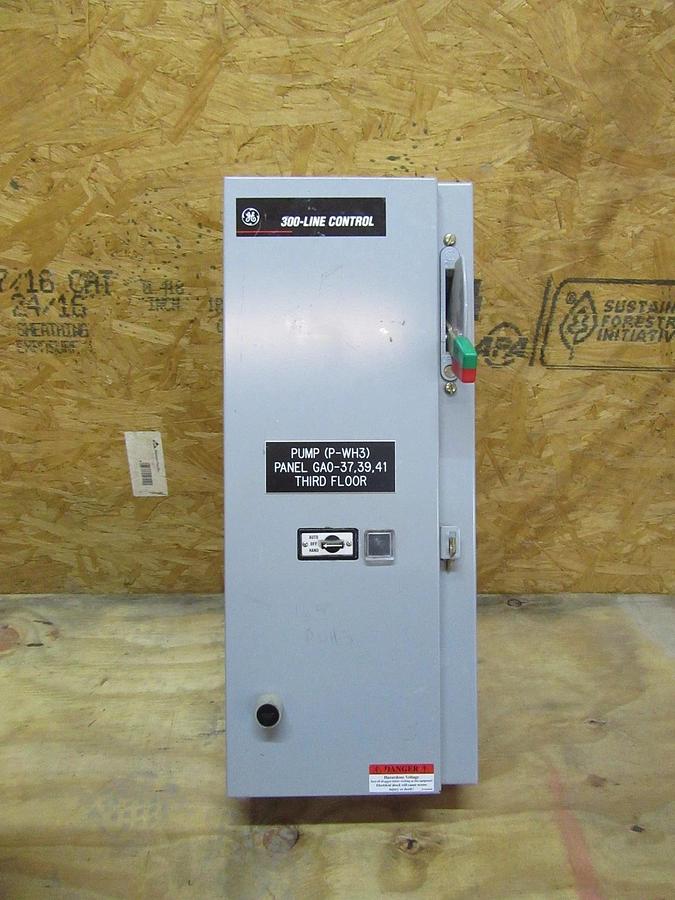 Used GE COMBINATION STARTER SIZE 1 240 VAC 7.5 HP CR308C CR308C1822PXATDBG  300-LINE