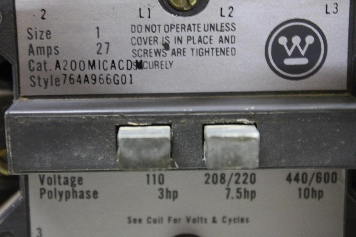 Used WESTINGHOUSE DS MCC DISCONNECT 672B294G01 30 AMP 600 VAC 25 HP SIZE 1