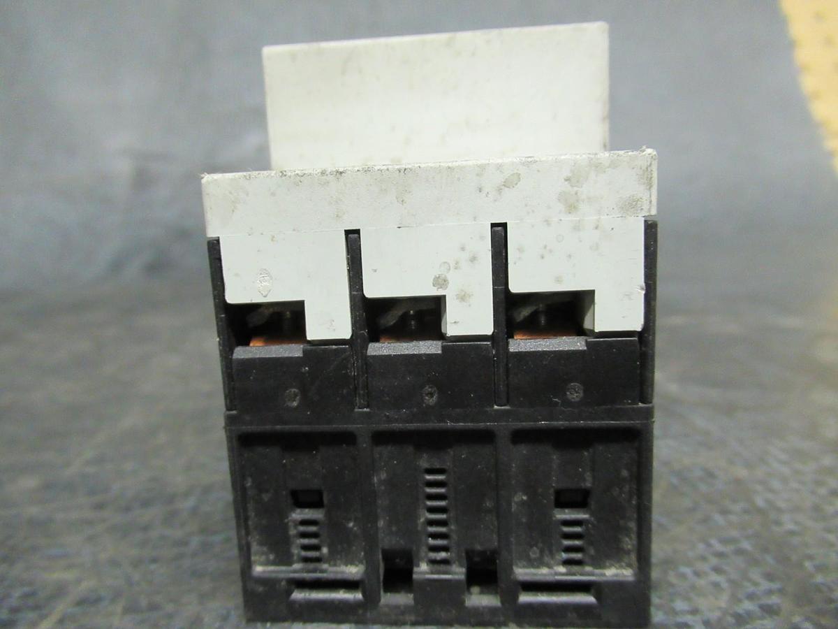 Used SIEMENS MANUAL MOTOR START 3RV1011-1EA10 600V 4A 3HP **WARRANTY INCLUDED**