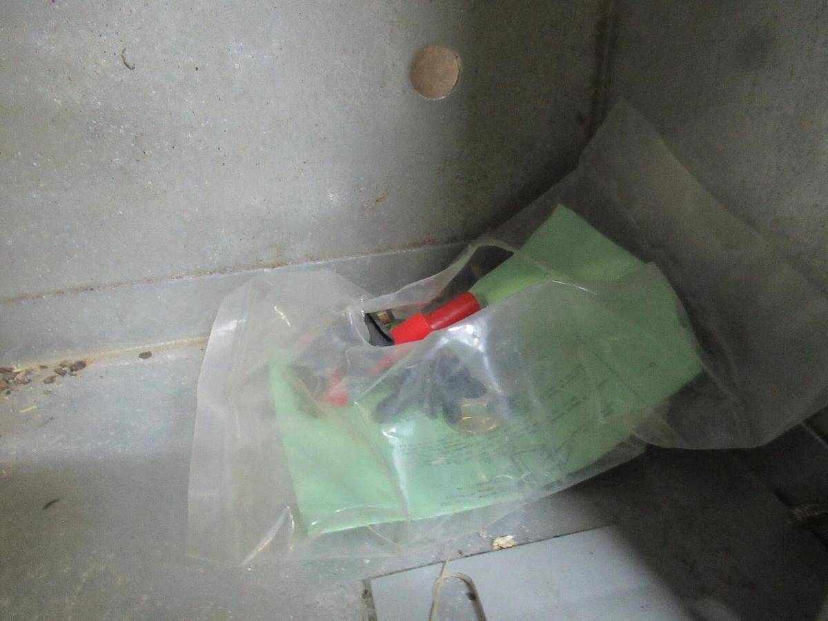 Used EATON POW-R-STOCK SERVICE PANEL EZB2042RBS PRL2A 208/120 VOLT 225 AMP 42-CIRCUIT