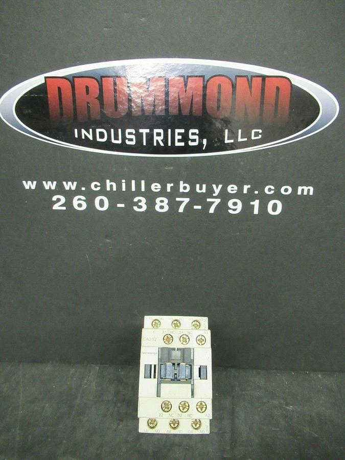 Used TELEMECANIQUE CONTROL RELAY CAD32  10 AMP 600 VAC **WARRANTY INCLUDED!**