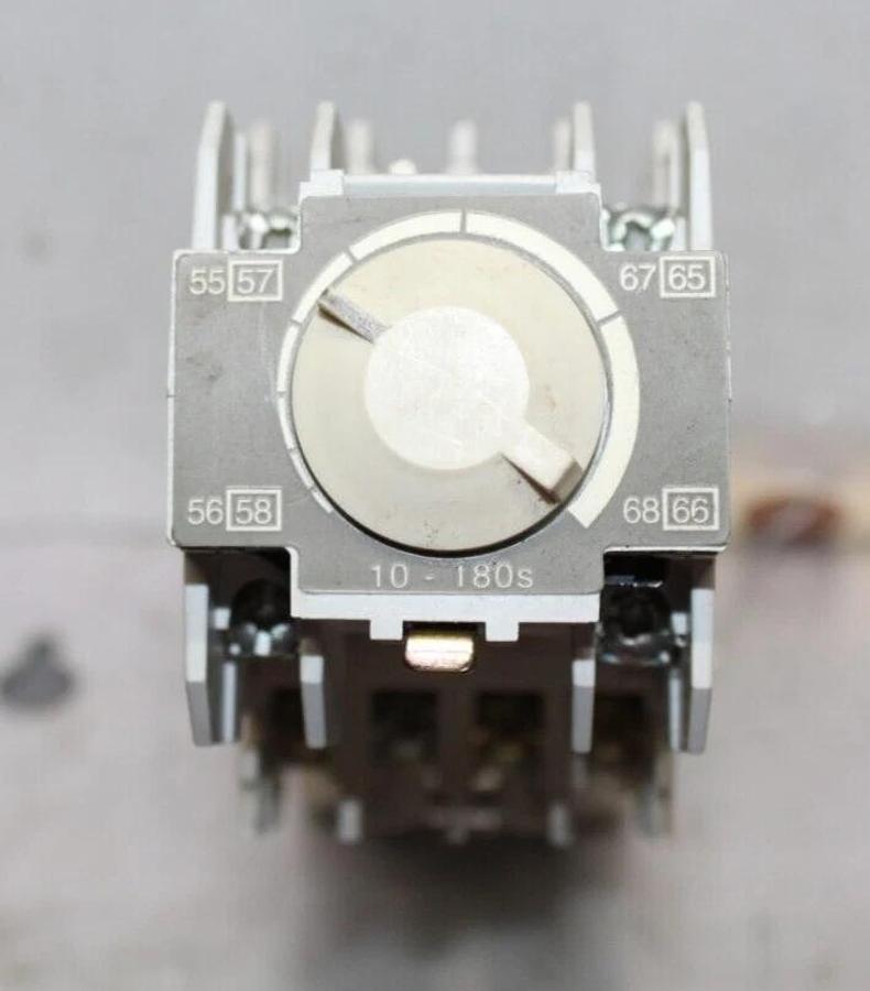 Used CUTLER HAMMER CONTACTOR D15CR31 10 AMP 600 VAC W/ C320TP2 TIME DELAY RELAY