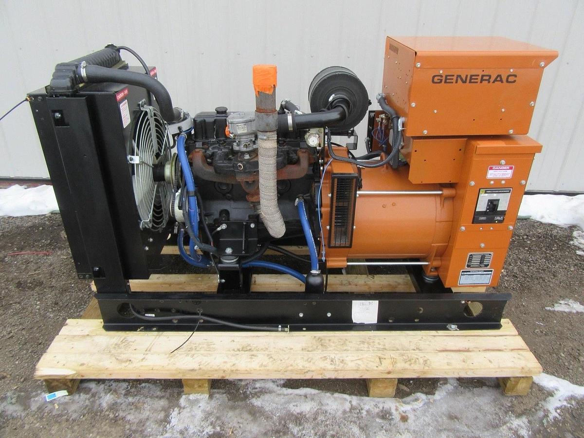 Used 25 KW GENERATOR GENERAC NATURAL GAS LP PROPANE 120/240V 1 PH SG025 793 HRS VIDEO