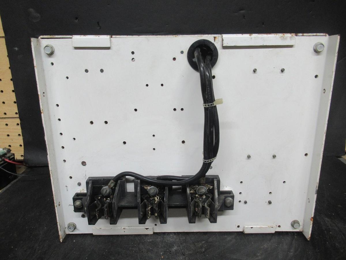 Used CUTLER HAMMER MOTOR STARTER CONTROL 12" W/ A10CN0 NEMA SIZE 1 3 AMP 600 VAC