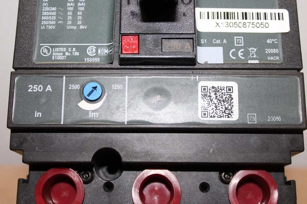 Used SQUARE D POWERPACT CIRCUIT BREAKER JJL36250 250 AMP 600 VOLT 3-POLE