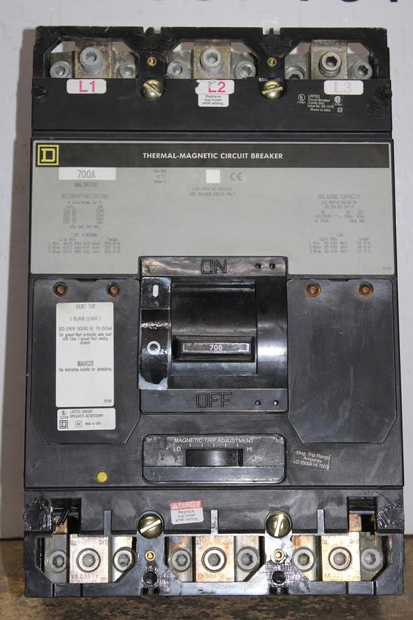 Used SQUARE D CIRCUIT BREAKER MAL36700 700 AMP 3-POLE 600 VAC W/ SHUNT TRIP
