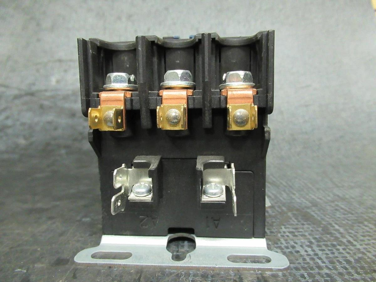 Used HOMER / CARRIER CONTACTOR HN53HF122 XMCO-633-FBBC00F 600V 63A COIL: 120V
