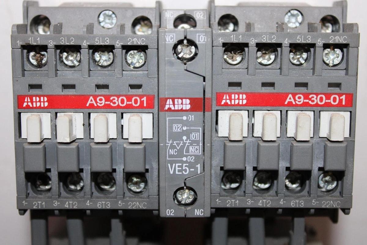 Used ABB DUAL STARTER A9-30-01 21 AMP 600 VAC 7.5 HP COIL: 230V W/ TA25-DU OVERLOAD