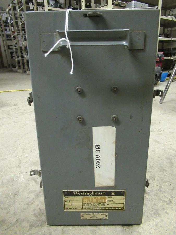 Used WESTINGHOUSE COP 30 AMP 240V FUSIBLE BUSS BUS PLUG STYLE 454D339G03 TAP