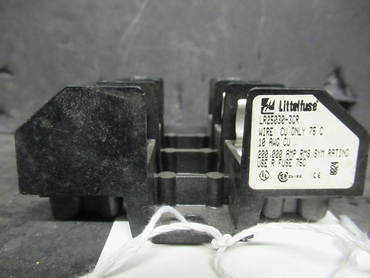 Used LITTELFUSE 30 AMP 240 / 250 VAC 3 POLE / PH FUSEHOLDER FUSE BLOCK LR25030-3CR