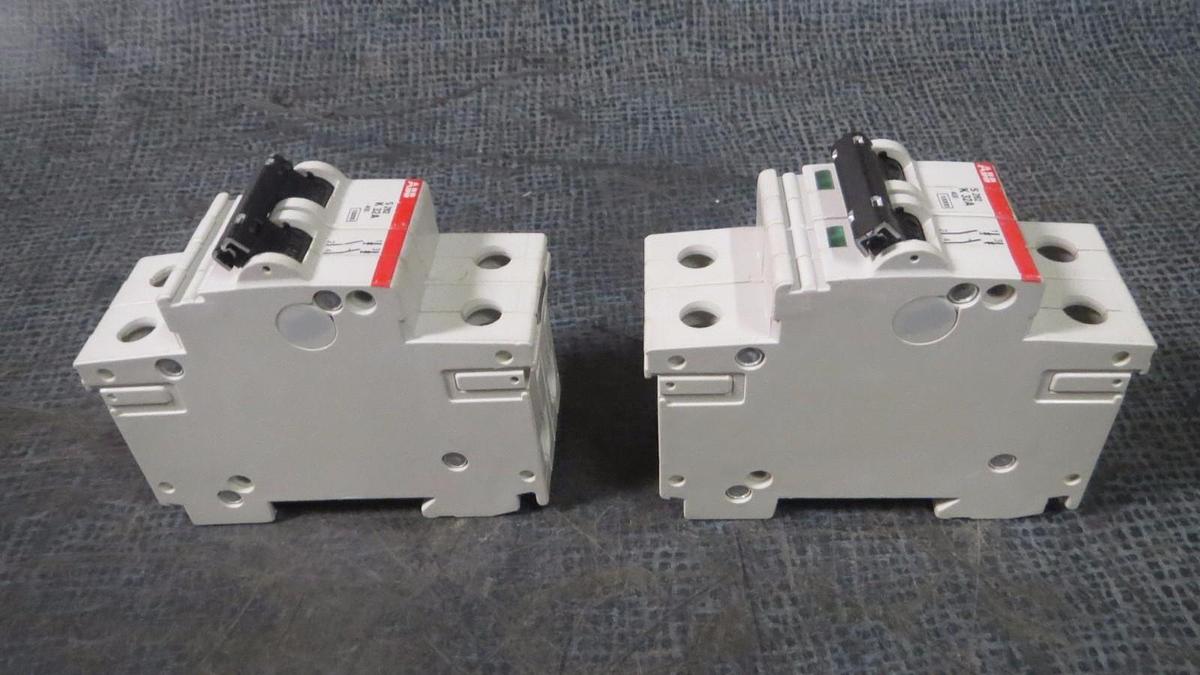 Used (SET OF 2) ABB S282 K32A CIRCUIT BREAKER  32 AMP  277/480 VAC  2 POLE # S282K32A