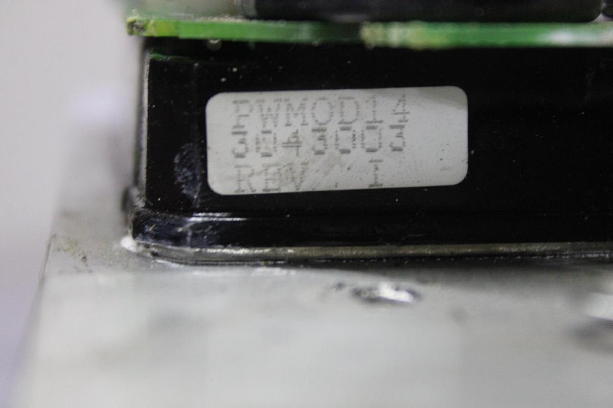 Used YORK VARIABLE FREQUENCY DRIVE CIRUIT BOARD 024-36133-002 65000147