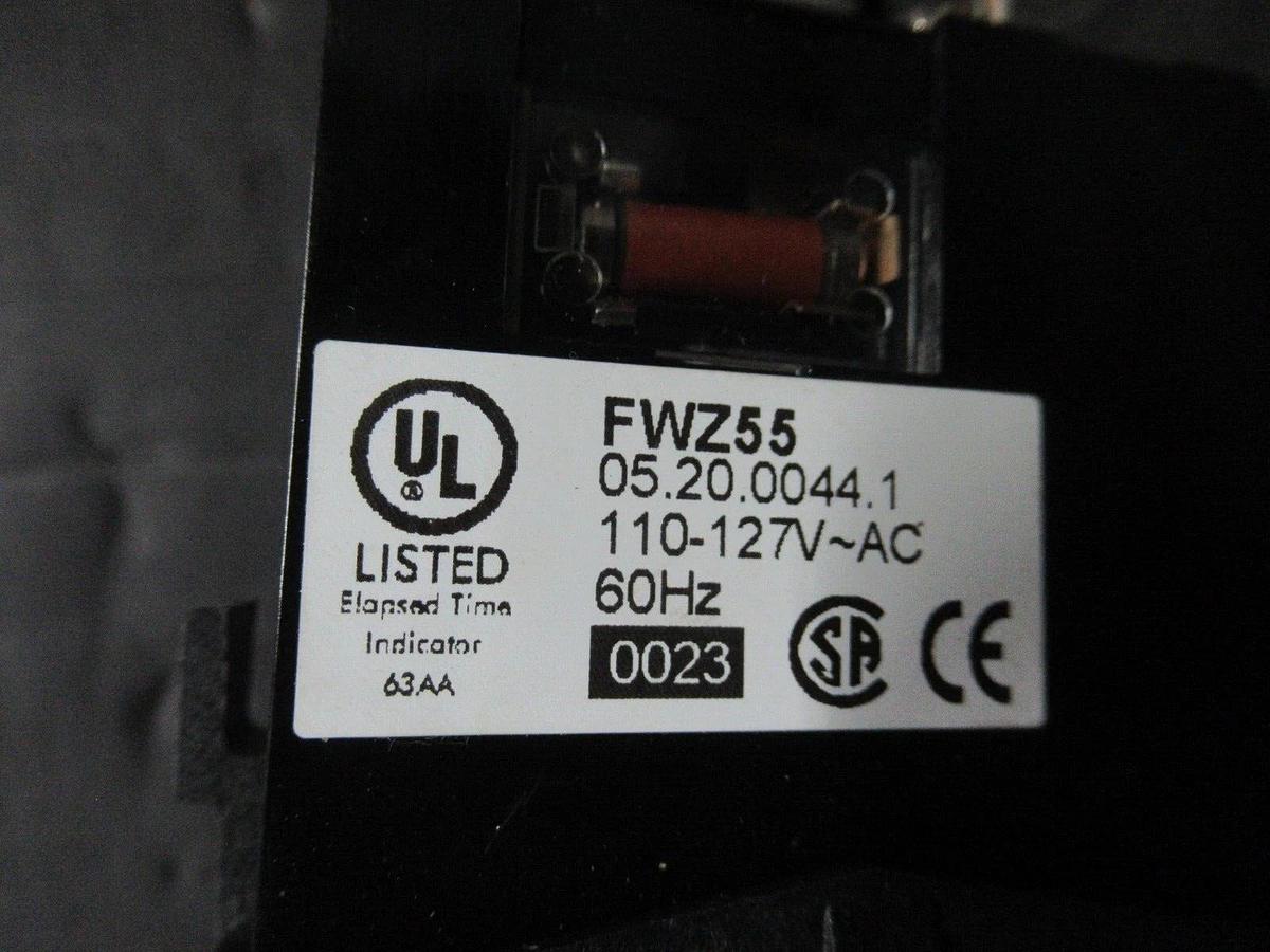 NEW SURPLUS GRASSLIN ELAPSED TIME INDICATOR FWZ55 05.20.0044.1 110-127 VOLT