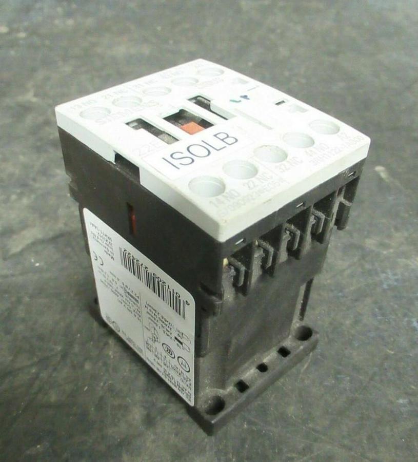 Used 10 AMP SIEMENS CONTACTOR 3RH1122-1AB00 240 VAC 3 POLE **WARRANTY INCLUDED**