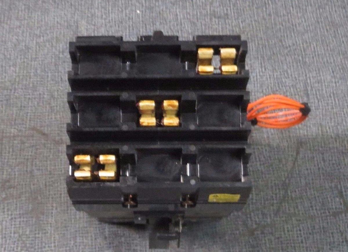 Used SQUARE D I-LINE BREAKER KH36090G 90 AMP 600 V 3 POLE WITH GROUND FAULT SHUNT