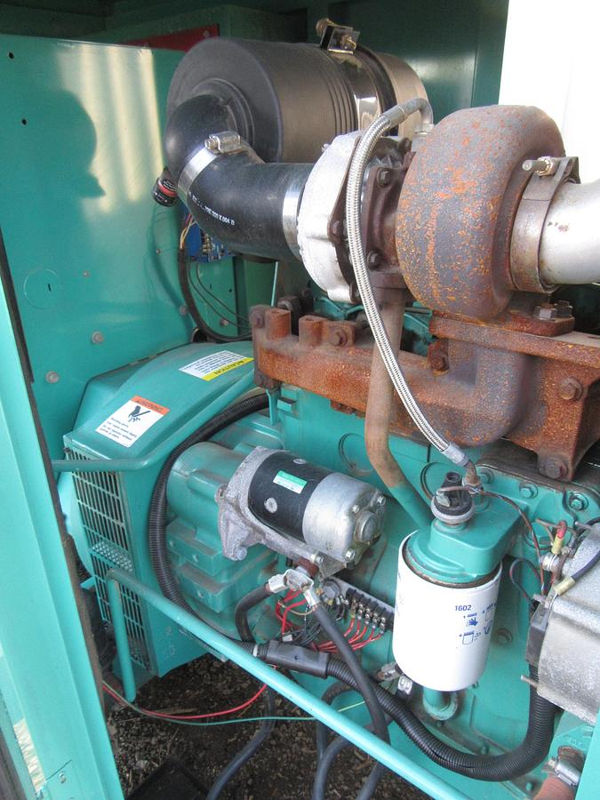 Used 60 KW DIESEL GENERATOR CUMMINS 120/240V B3.9-G2 ENCLOSED RECONNECTABLE VIDEO