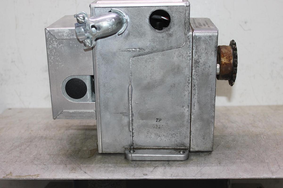Used CUTLER-HAMMER CONTACTOR C832KN9 200A 600V 3-PHASE 3-POLE COIL: 120V