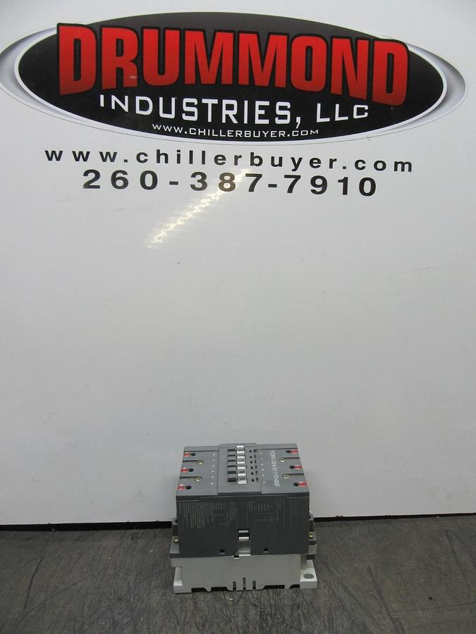 Used YORK CONTACTOR 024-31110-000 140 AMP 600 VAC 100 HP 600 VAC 3-POLE 3-PHASE