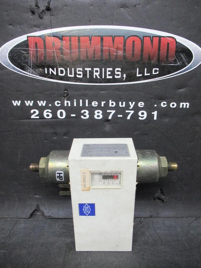 Used TRANE / ALCO PRESSURE CONTROL GAUGE X132400-7401 / FD113-SNBAA-000-07401