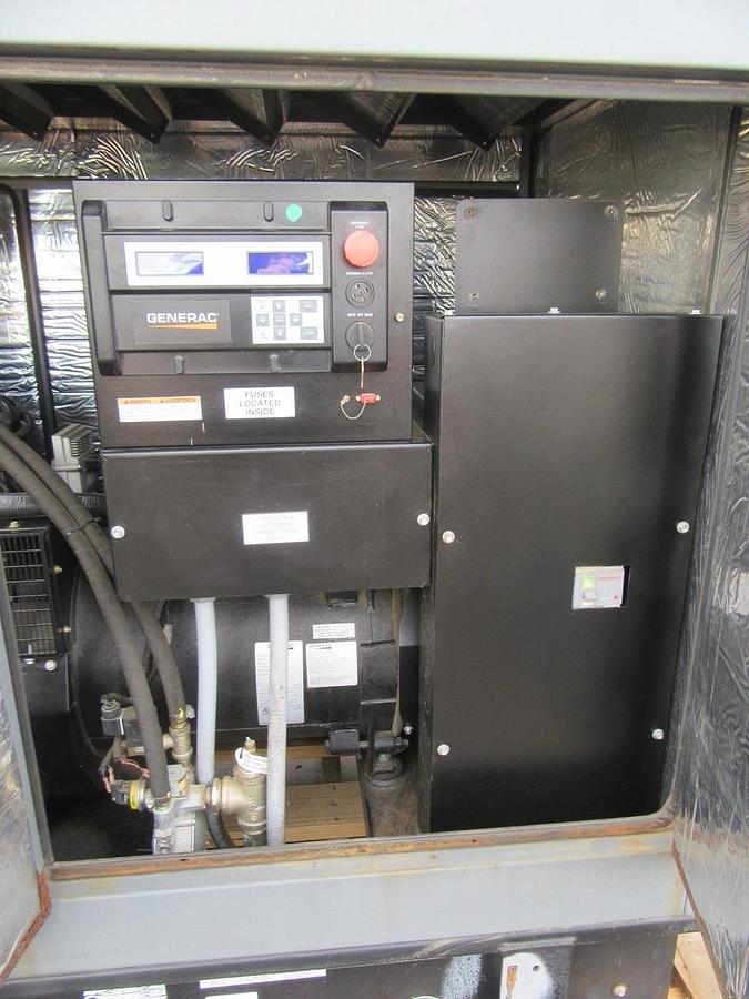 Used 48 KW 50 KW GENERATOR GENERAC NAT GAS LP PROPANE 120/240 V 1 PH 142 HRS WE SHIP
