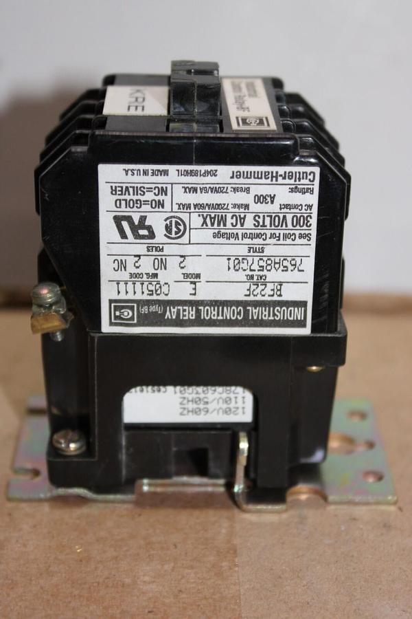 Used CUTLER-HAMMER INDUSTRIAL CONTROL RELAY BF22F 600 VOLT 10 AMP COIL: 120 V