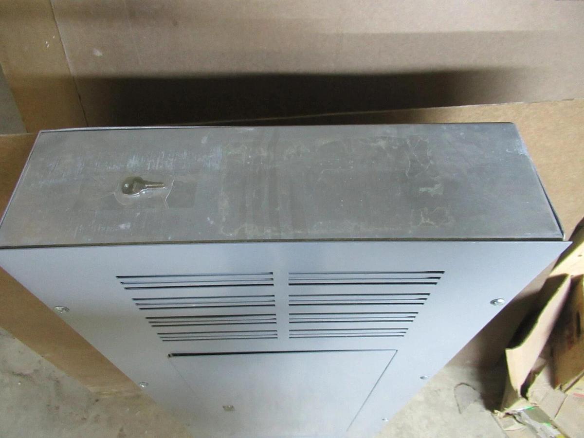 Used SQUARE D NQOD FRAME SERVICE PANEL 250 AMP 208/120 VOLT 30-SLOT 3-PHASE TYPE 1